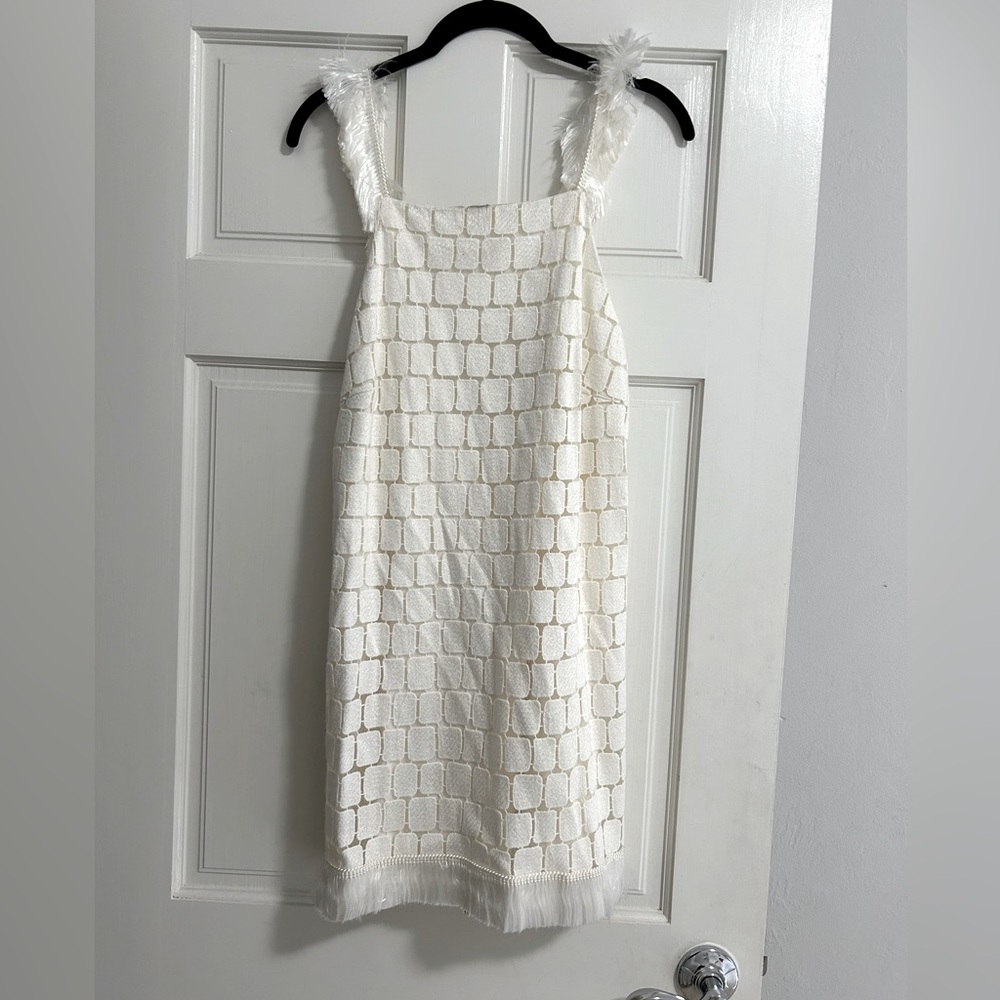 Alexis dress ivory size Large